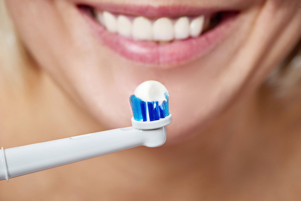 Handy Tips To Use Electric Toothbrush For Better Results